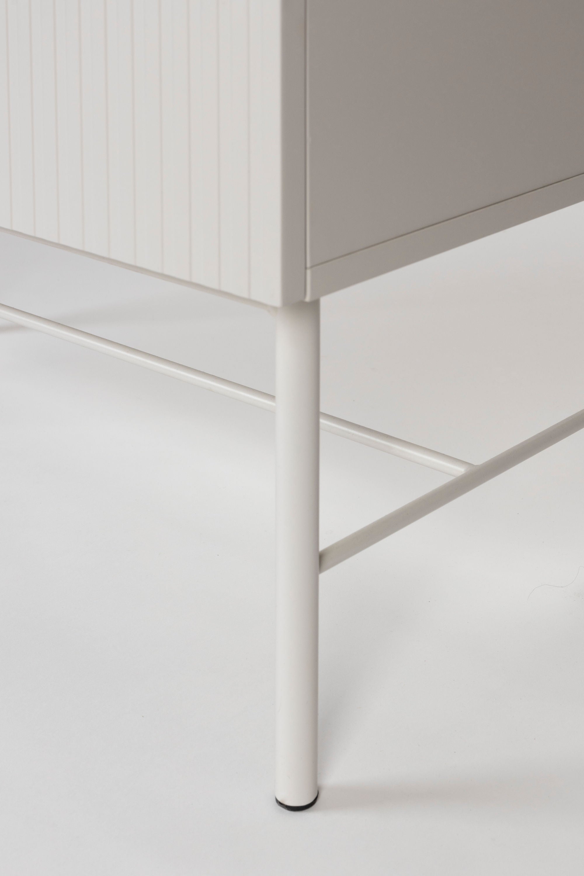 Cayo White Chest of Drawers